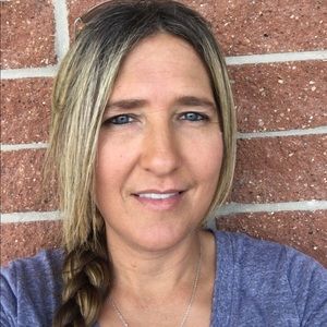 Meet your Posher, Stefani